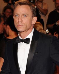 Daniel Craig